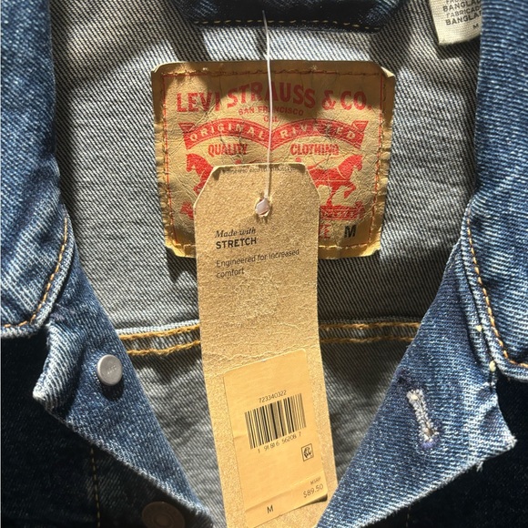 Men’s Levi’s Jean Jacket - M - Picture 3 of 3
